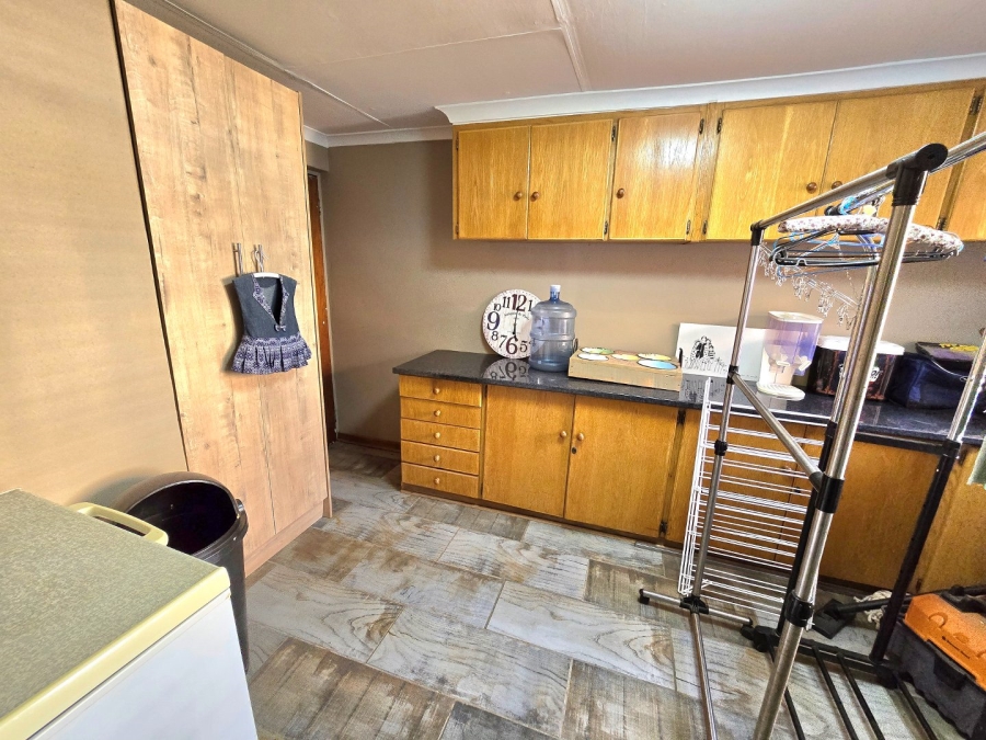 4 Bedroom Property for Sale in La Provance Free State